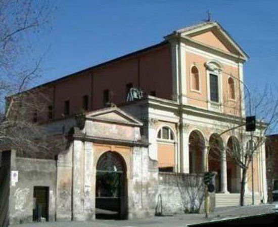 Umgangsbasilika Santi Marcellino e Pietro